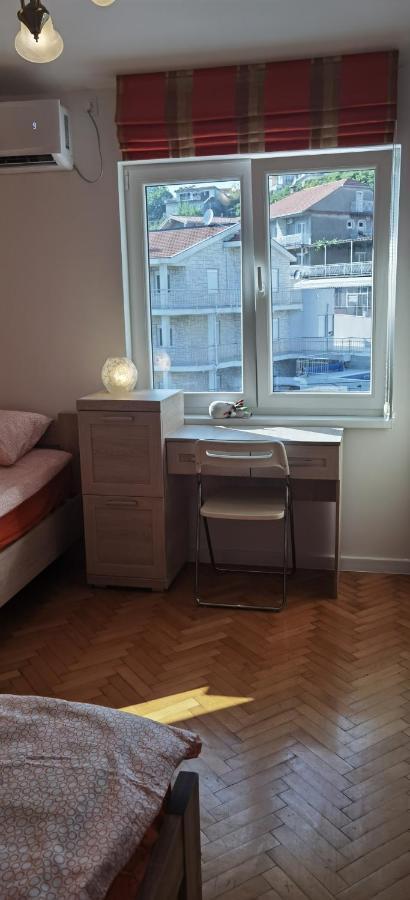 Dlx Apartman Adriatics Херцег-Новий Екстер'єр фото